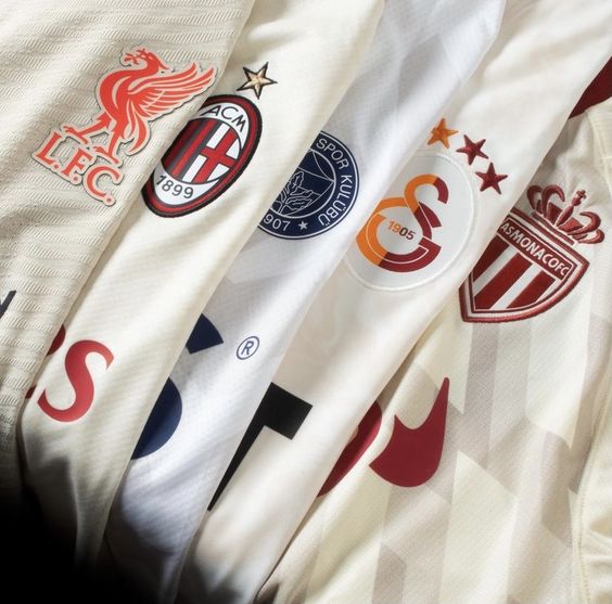 MC10 Box® - Conjunto de Kit Infantis