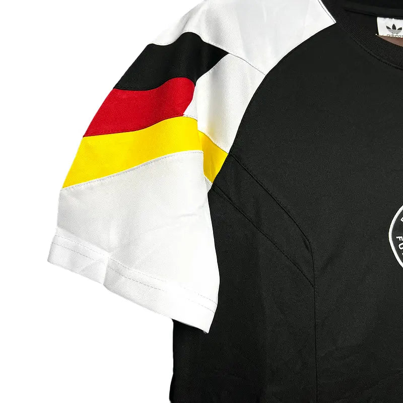 Camisa Alemanha Retrô - Pré-Jogo Edição Especial - Masculina