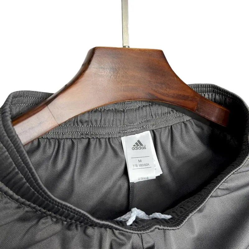 Shorts Real Madrid 2024/25 Third - Tamanho Infantil