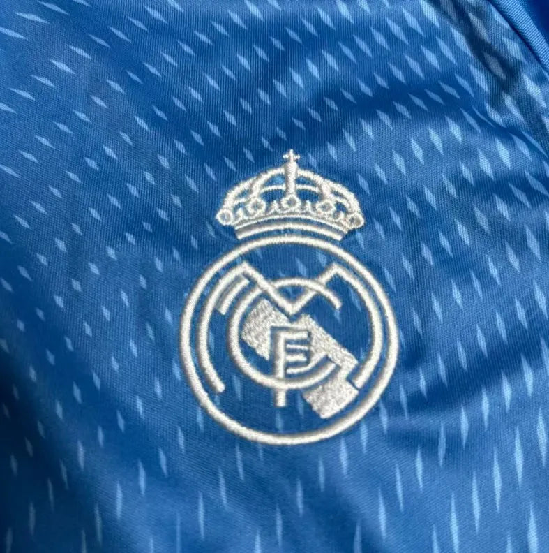 Camisa Real Madrid 2025/26 Goleiro - Kit Torcedor Infantil