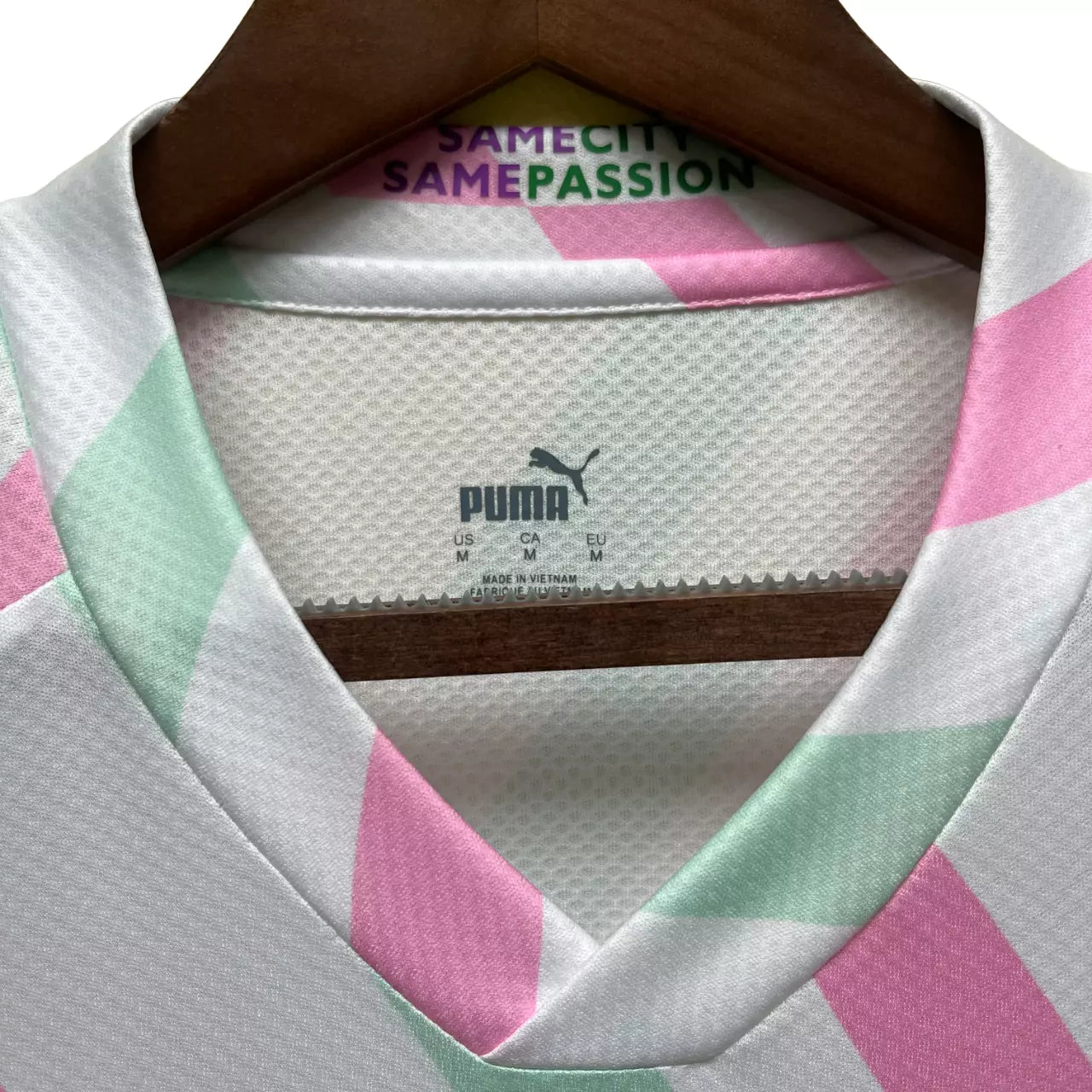 Camisa Manchester City 23/24 Pré-Jogo II - Torcedor Masculina