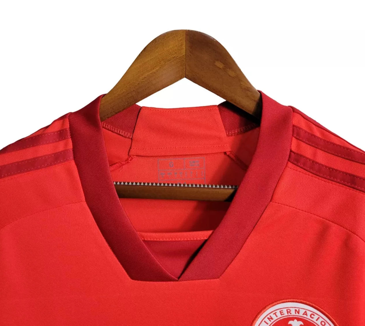 Camisa Internacional 2023/24 Home - Torcedor Masculina