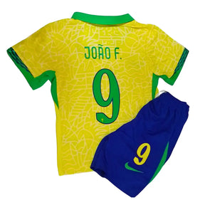 Conjunto Infantil Seleção Brasil 2024/25 Home - #9 JOÃO F. - Tamanho 20 (4-5 anos)