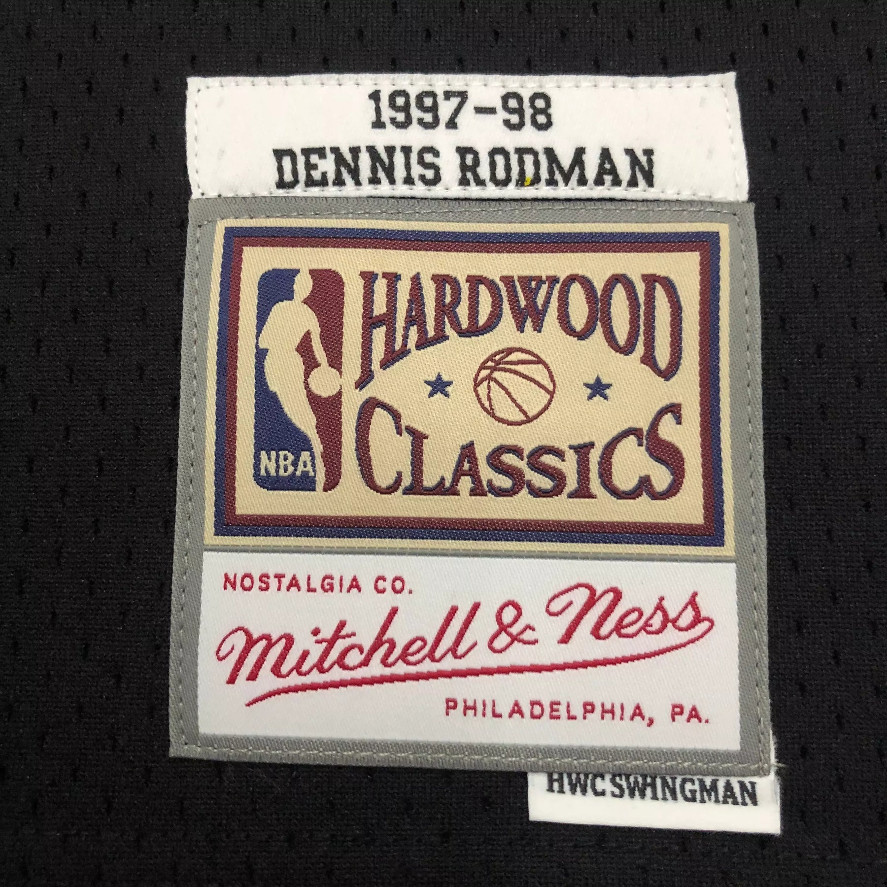 Regata NBA Chicago Bulls #91 Dennis Rodman 1997/98 Preta – Mitchell & Ness Alternate Swingman