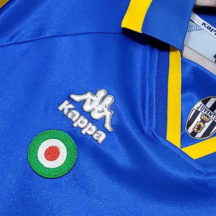Camisa Juventus 1995-96 Away