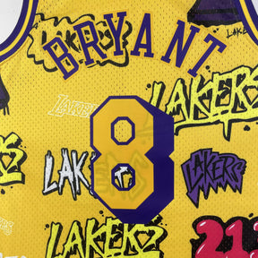 Regata NBA Los Angeles Lakers #8 Kobe Bryant 96/97 – Mitchell & Ness Silk Amarelo