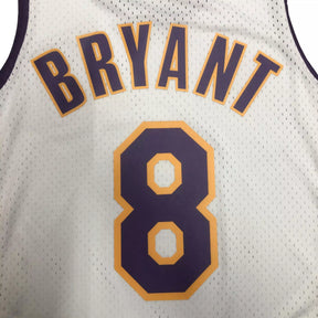 Regata NBA Los Angeles Lakers #8 Kobe Bryant 2003/04 – Mitchell & Ness Silk Branca